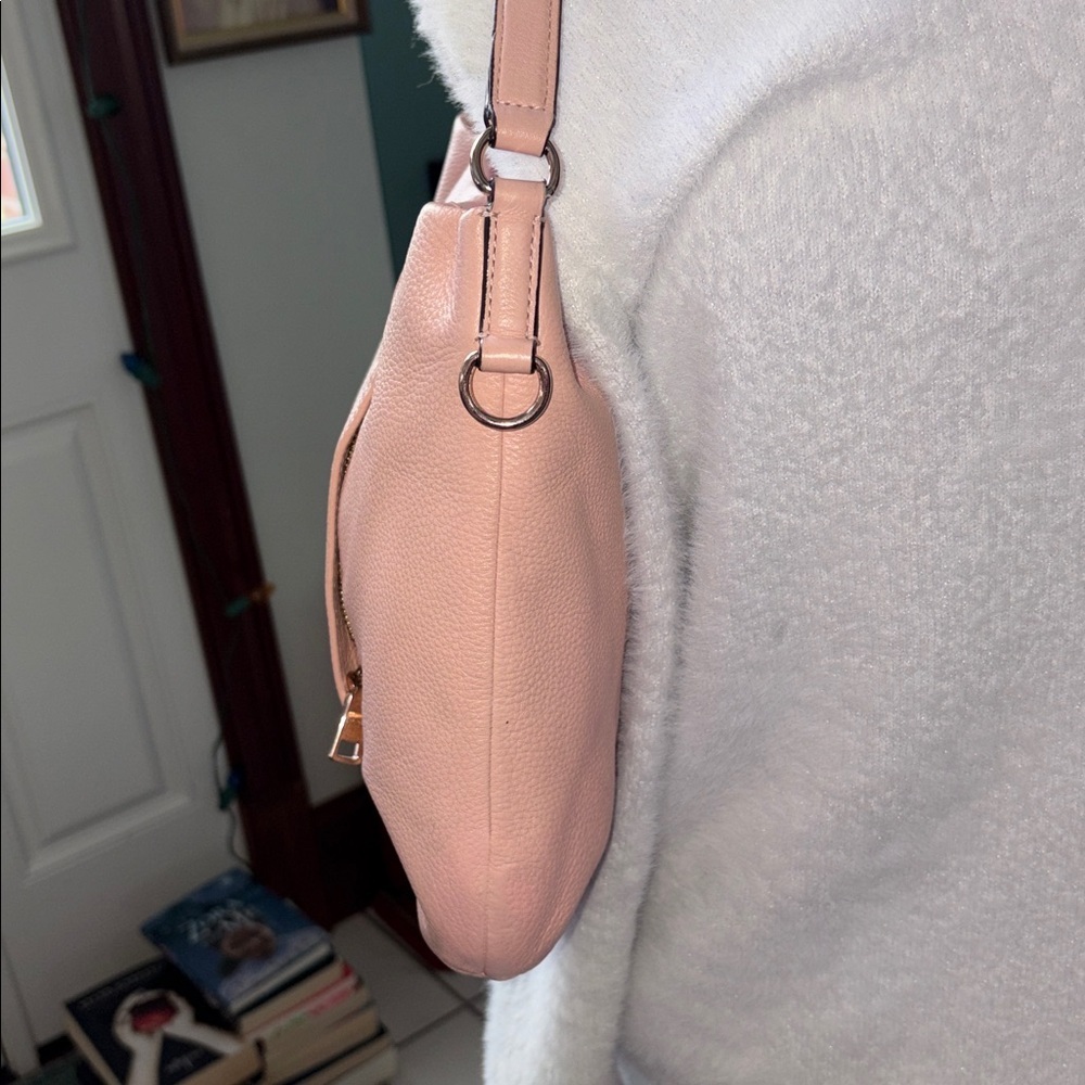 Coach East West Isabelle shoulder bag F35809 pebbled Leather pink blush EUC - Picture 6 of 17